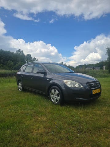 Kia (Pro) Cee d 1.6 Cvvt Sporty Wagon 2009 Grijs